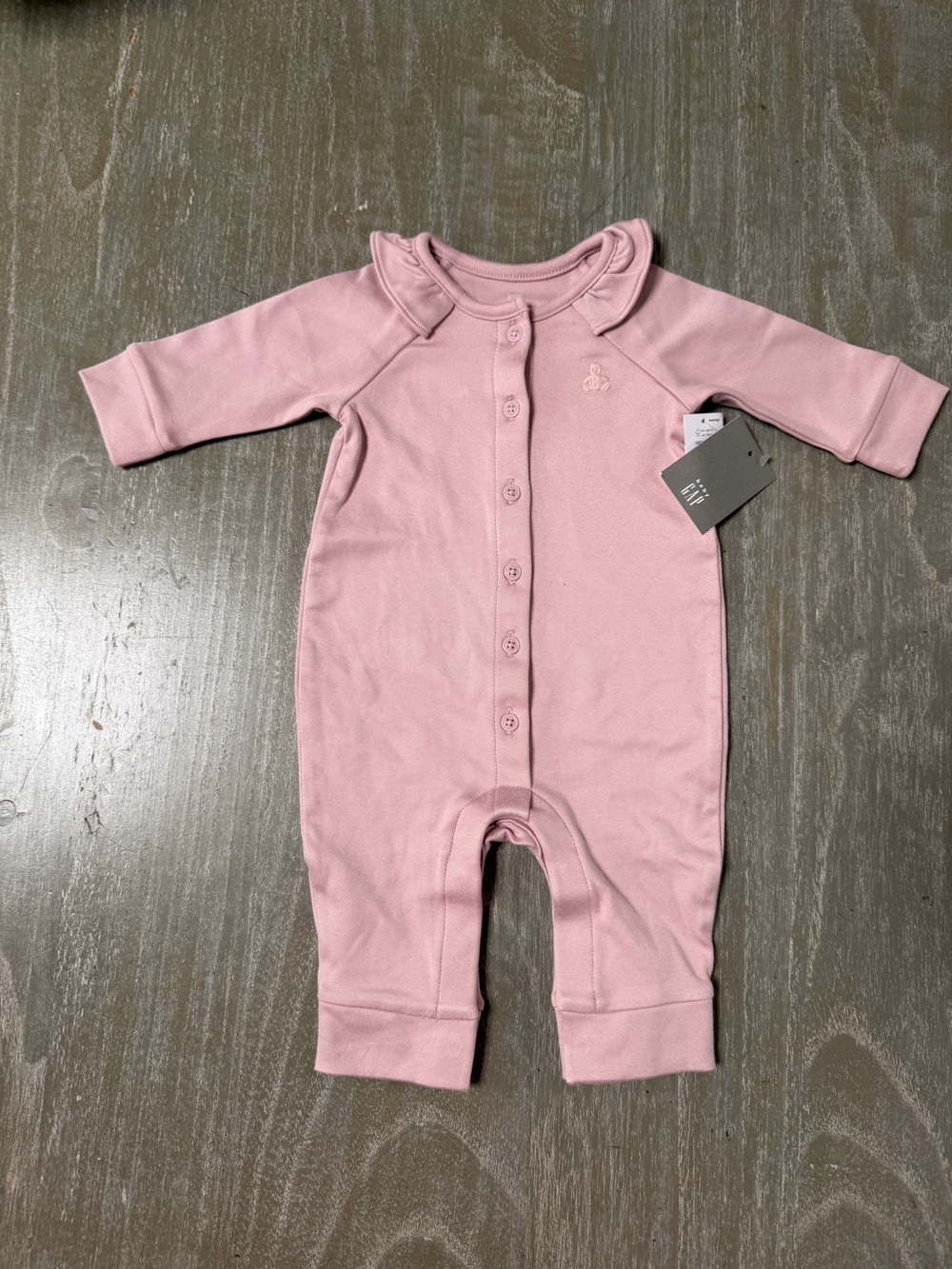 Baby Gap Infant Girl Pink Romper. Size 0-3 months. NWT